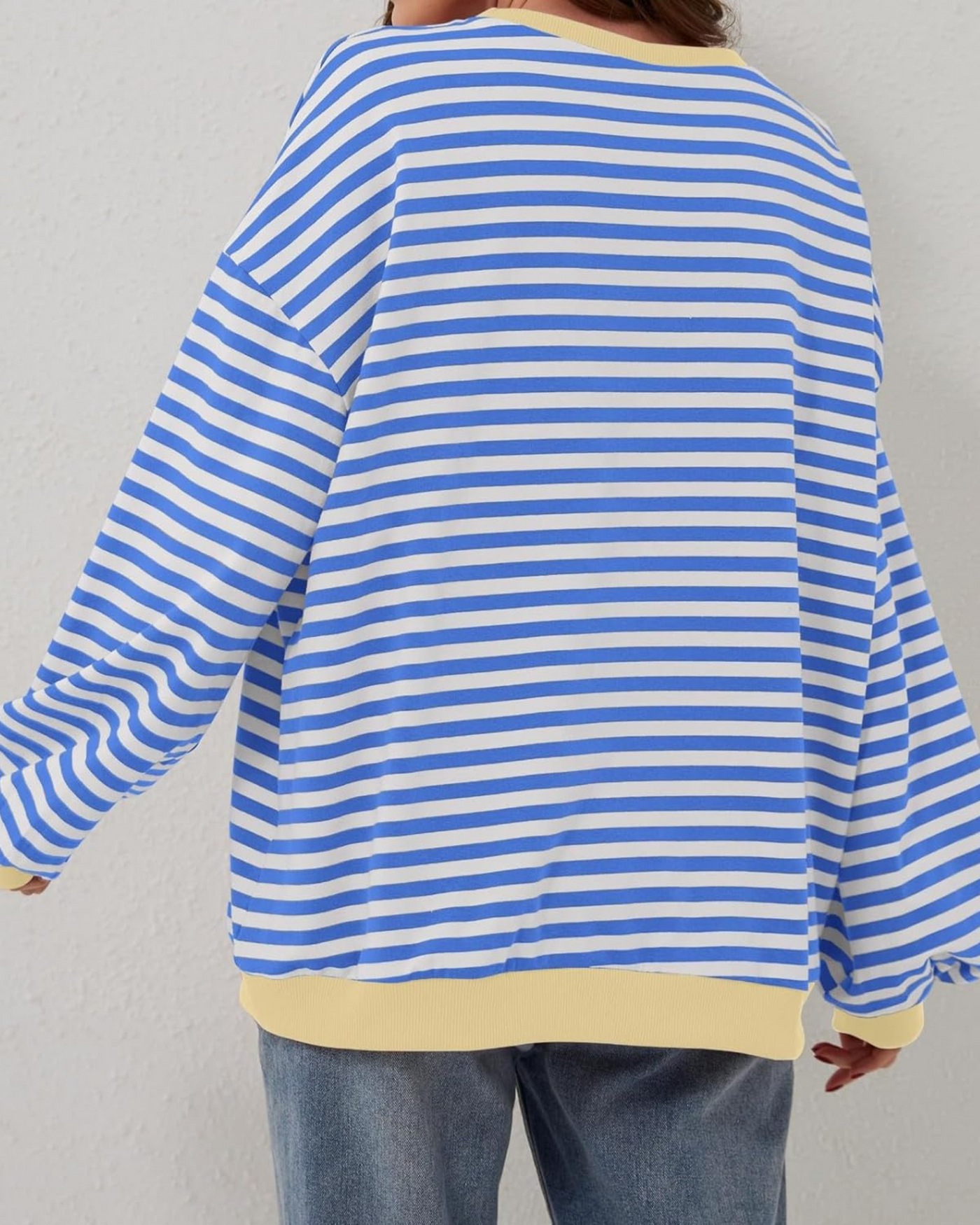 AKILIA - OVERSIZED STRIPED PULLOVER