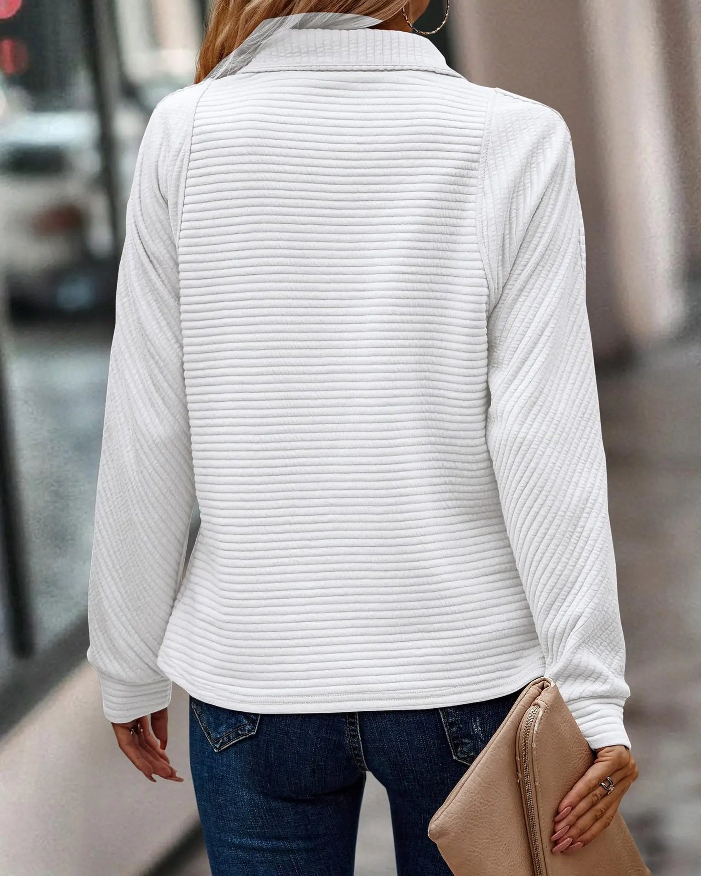 Elizabeth - Chic Sweater with a Comfortable Fit