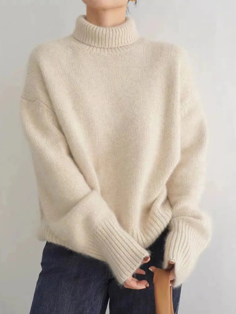 VYNN - TURTLENECK SWEATER