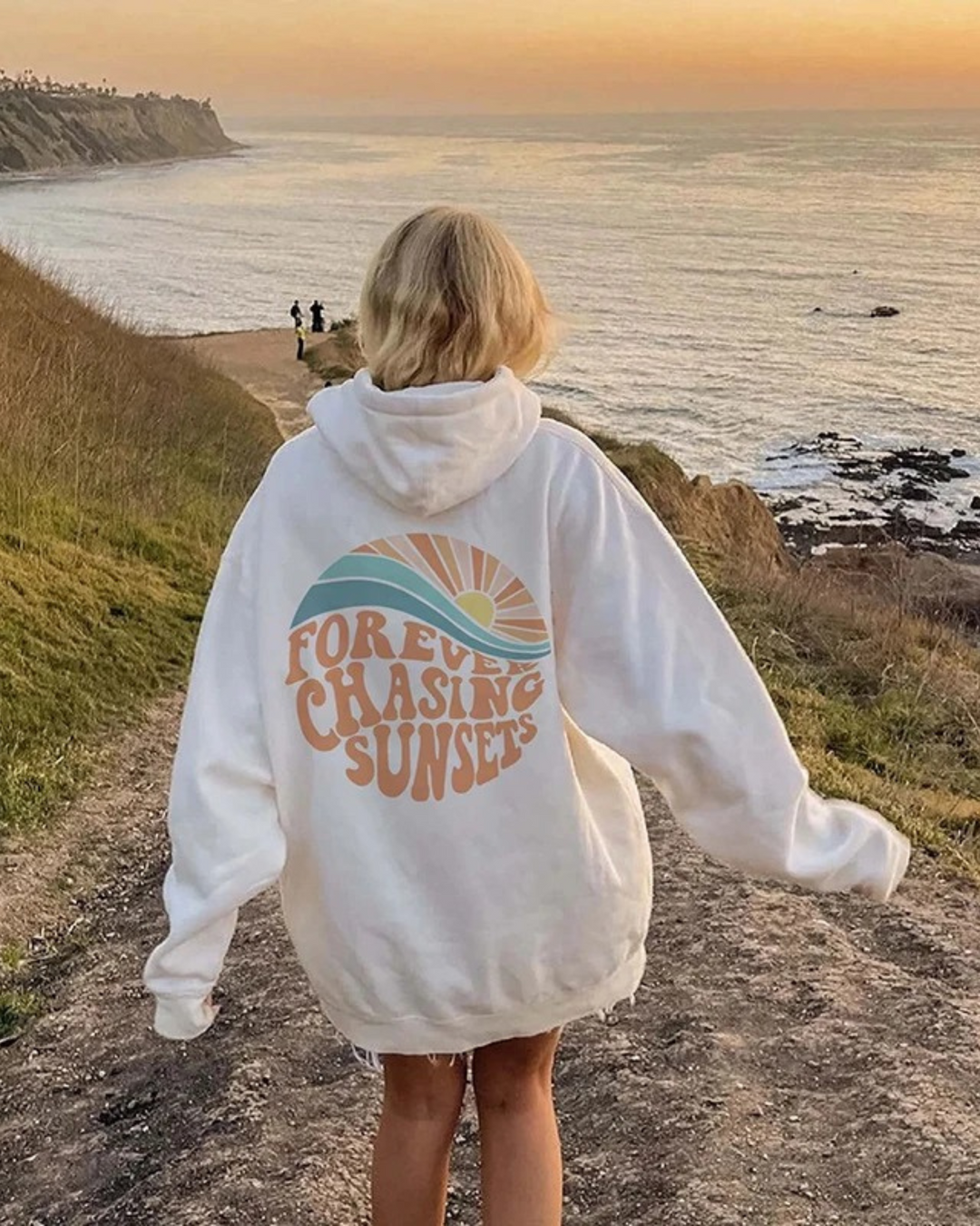 IONA - OVERSIZED HOODIE