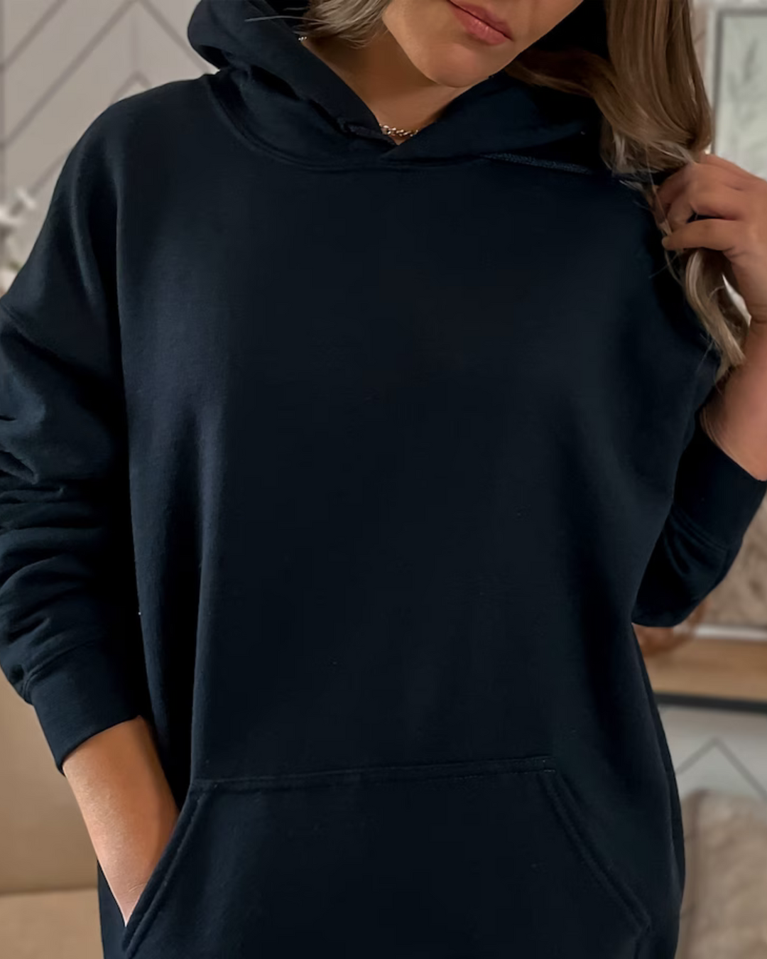 IONA - OVERSIZED HOODIE