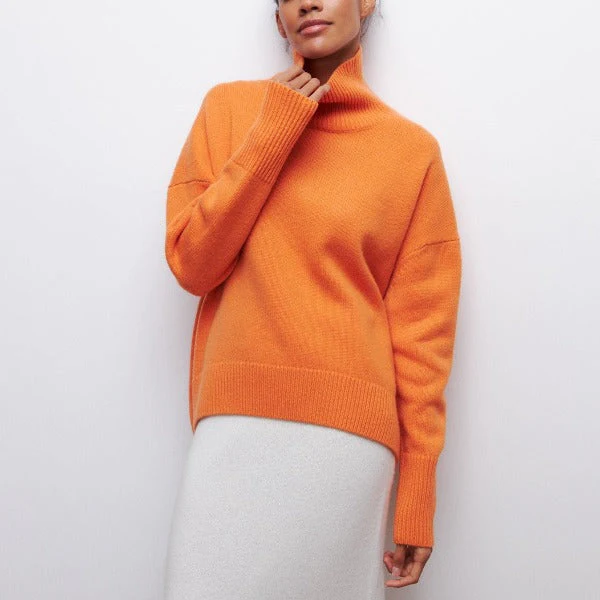 VALLA - TURTLENECK SWEATER