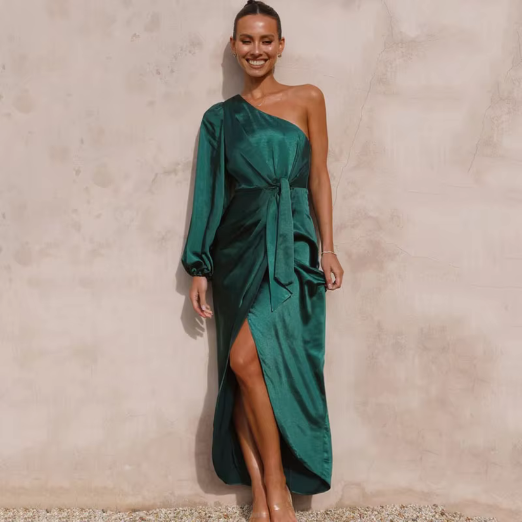 Anastasia - Maxi Dress with One Shoulder Elegance