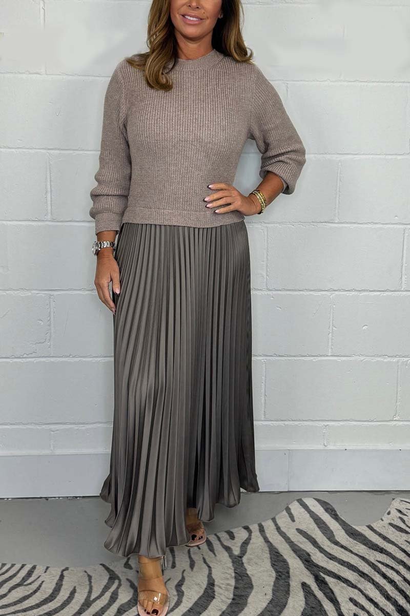 SELLA - LONG SWEATER & PLEATED SKIRT SET