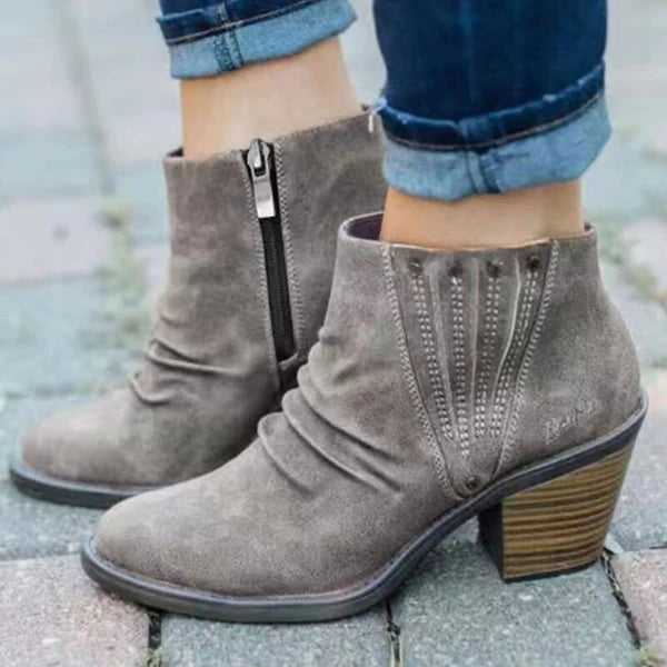 HALLIE - STYLISH BOOTS